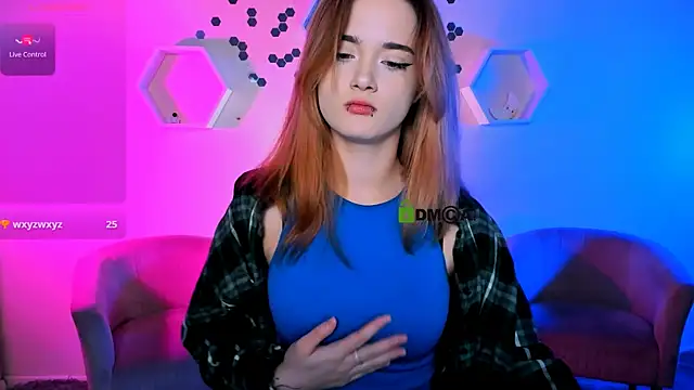 liana kisses online show from 21, 11, 2025