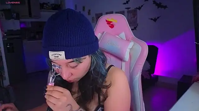 Snapshot of FernandaOrtegaaa chatting on 29, 10, 2025 FernandaOrtegaaa online show from 29, 10, 2025