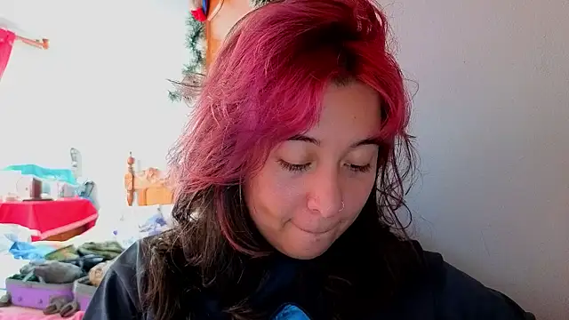 Snapshot of FernandaOrtegaaa chatting on 19, 12, 2025 FernandaOrtegaaa online show from 19, 12, 2025