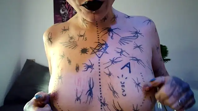 Snapshot of ValeryCrowley14 chatting on 12, 2, 2026 ValeryCrowley14 online show from 12, 2, 2026