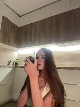 WildOrchid online show from 3, 3, 2026