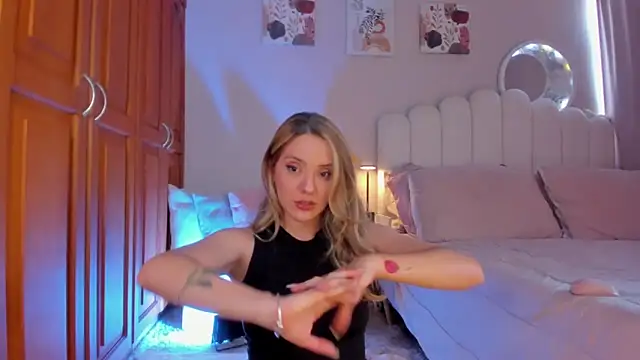 martinaaricci online show from 3, 3, 2026