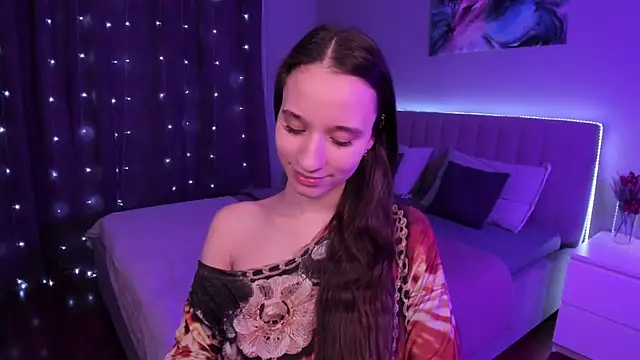 Snapshot of StaceySunny chatting on 12, 1, 2025 StaceySunny online show from 12, 1, 2025