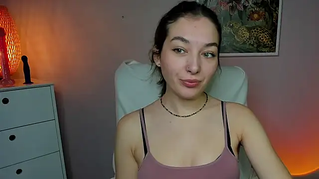 Snapshot of Meagn_Extasy chatting on 23, 10, 2025 Meagn Extasy online show from 23, 10, 2025