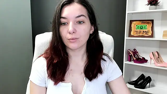 Snapshot of Meagn_Extasy chatting on 26, 6, 2026 Meagn Extasy online show from 26, 6, 2026