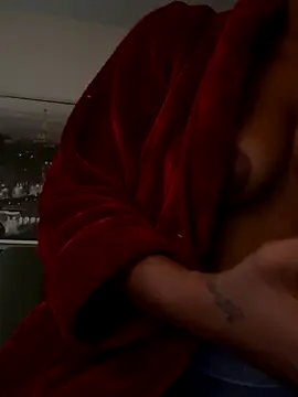 Snapshot of goldbuni chatting on 11, 11, 2025 goldbuni online show from 11, 11, 2025