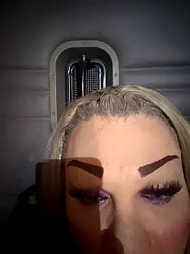 Snapshot of zayury88 chatting on 20, 11, 2025 zayury88 online show from 20, 11, 2025