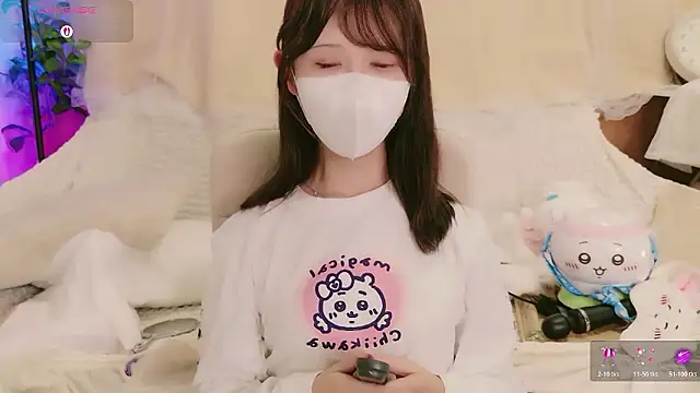 Snapshot of Conatsu chatting on 24, 7, 2026 Conatsu online show from 24, 7, 2026