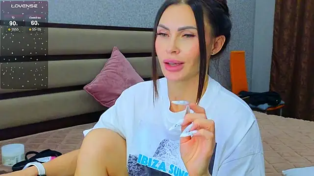 KimDavisBaby online show from 12, 10, 2025