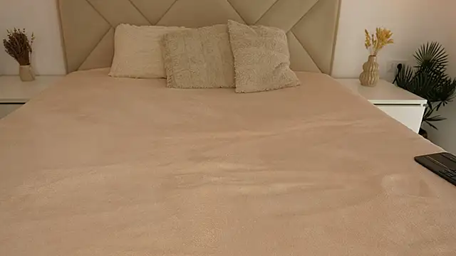 funny to see you here online show from 23, 9, 2025