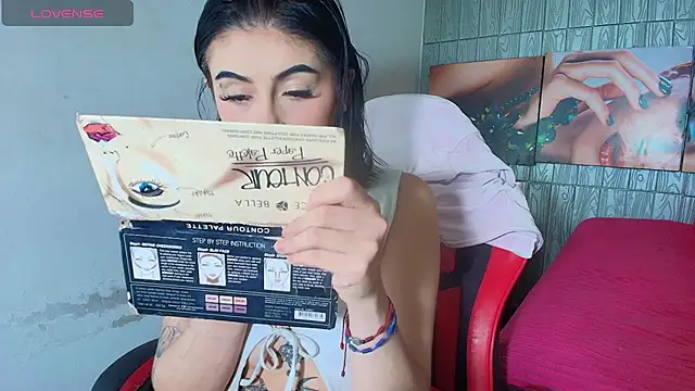 Snapshot of Bonnye_star chatting on 21, 7, 2026 Bonnye star online show from 21, 7, 2026