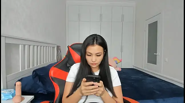 Missykitty01 online show from 30, 1, 2025