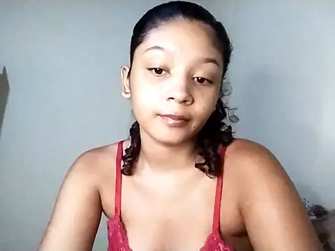 Snapshot of heleny901 chatting on 24, 2, 2025 heleny901 online show from 24, 2, 2025