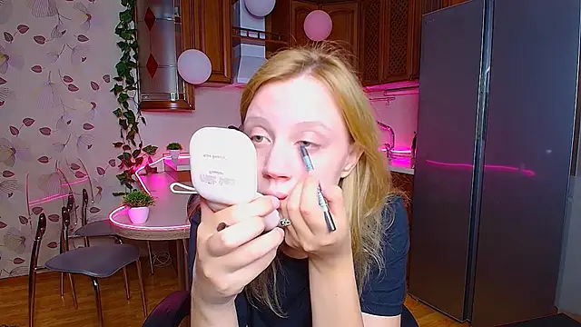 SexyNadi online show from 18, 9, 2025