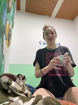 Littlelolo60 online show from 16, 12, 2024