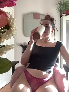 Littlelolo60 online show from 25, 2, 2025