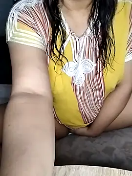 MarochienneAnissa online show from 3, 4, 2026