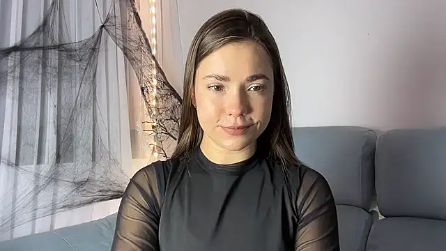 Snapshot of Mika_Miller chatting on 29, 10, 2025 Mika Miller online show from 29, 10, 2025