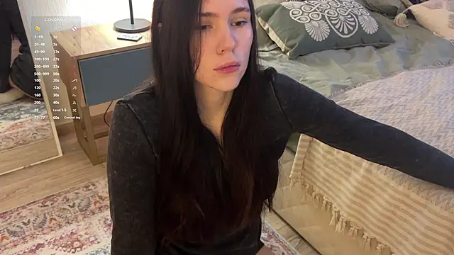 jennetdoll online show from 19, 3, 2025