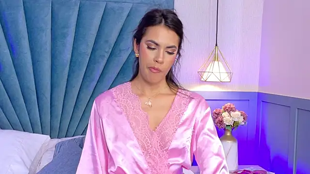 Camille Torres online show from 23, 1, 2025