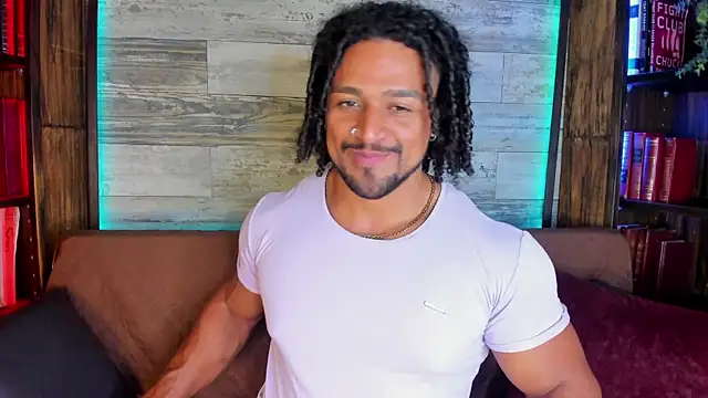 Snapshot of MikeEstevess chatting on 31, 7, 2026 MikeEstevess online show from 31, 7, 2026
