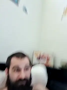 Snapshot of hungandnerdy420 chatting on 9, 7, 2026 hungandnerdy420 online show from 9, 7, 2026