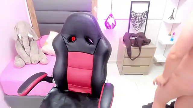 Kittytimberlake online show from 23, 1, 2025