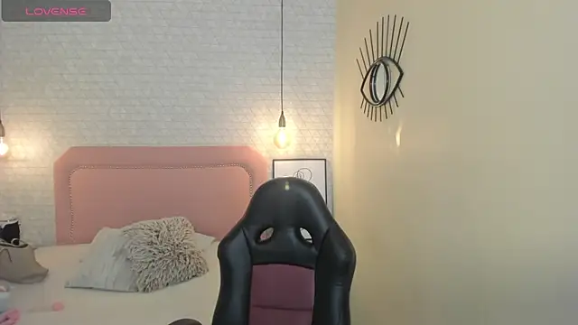 Kittytimberlake online show from 14, 2, 2026