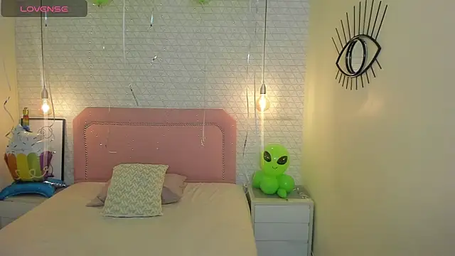 Snapshot of Kittytimberlake chatting on 20, 3, 2026 Kittytimberlake online show from 20, 3, 2026