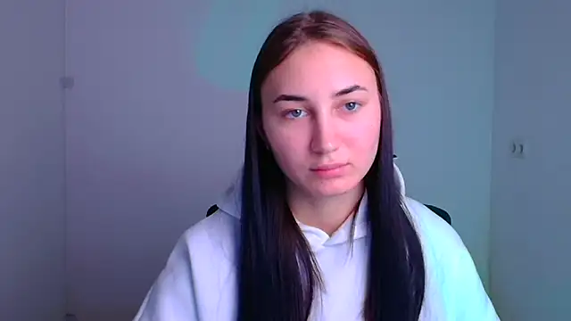 Jennifer Blum online show from 6, 1, 2025