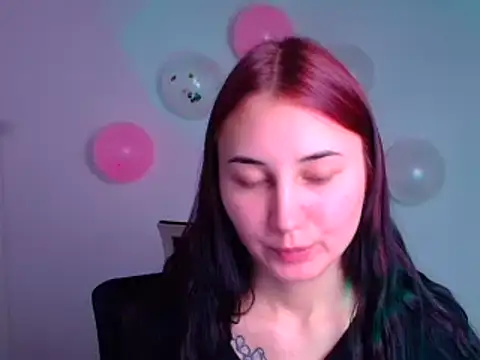 Jennifer Blum online show from 16, 2, 2025