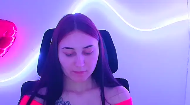 Jennifer Blum online show from 26, 2, 2025