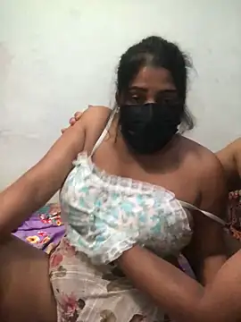 Snapshot of NOORA-GIRL chatting on 22, 1, 2025 NOORA-GIRL online show from 22, 1, 2025