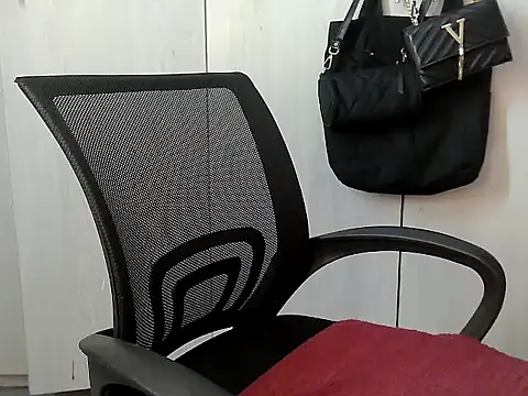 Destiny Desire online show from 26, 9, 2025