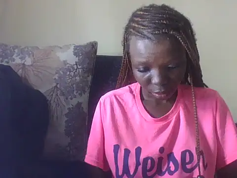 Snapshot of Baddie_Floxxy chatting on 11, 7, 2026 Baddie Floxxy online show from 11, 7, 2026