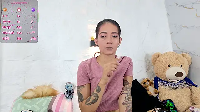 Snapshot of zorravioletta1 chatting on 18, 9, 2025 zorravioletta1 online show from 18, 9, 2025