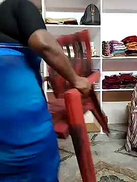 Snapshot of Swapna_143 chatting on 14, 12, 2024 Swapna 143 online show from 14, 12, 2024