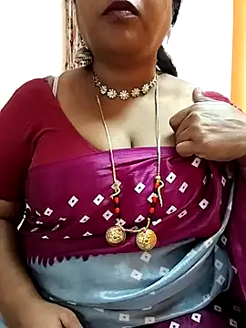 Snapshot of Swapna_143 chatting on 25, 12, 2024 Swapna 143 online show from 25, 12, 2024