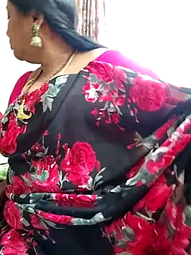 Snapshot of Swapna_143 chatting on 5, 3, 2025 Swapna 143 online show from 5, 3, 2025