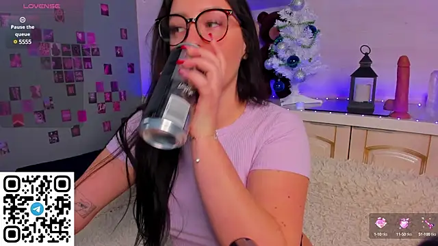 Kruela Eva online show from 9, 12, 2024