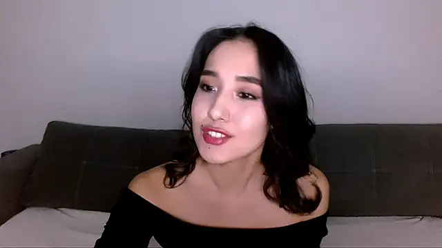 Snapshot of Li_noen chatting on 11, 12, 2024 Li noen online show from 11, 12, 2024