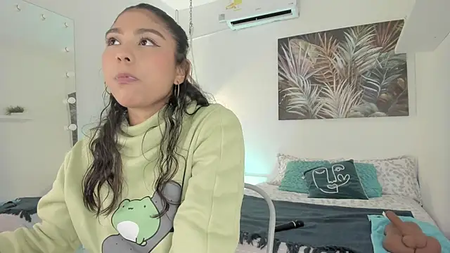 emma alice  online show from 13, 3, 2025