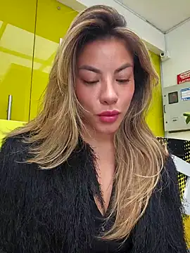 Karen San Miguel online show from 24, 10, 2025