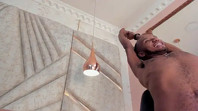 Snapshot of JamesParck chatting on 7, 3, 2025 JamesParck online show from 7, 3, 2025