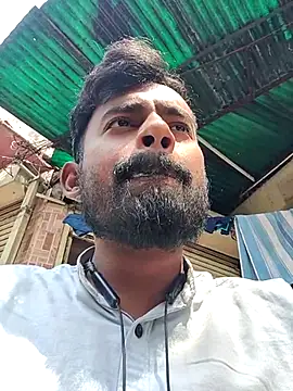 Snapshot of rayhan085 chatting on 8, 3, 2025 rayhan085 online show from 8, 3, 2025