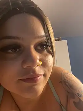 Lolacavalona online show from 15, 12, 2024