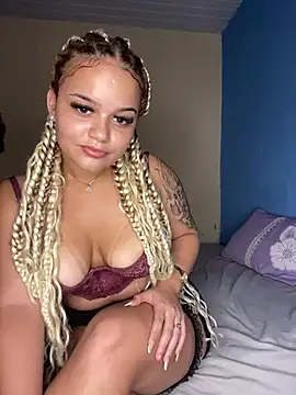 Lolacavalona online show from 13, 1, 2025