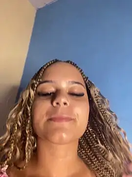 Lolacavalona online show from 23, 1, 2025