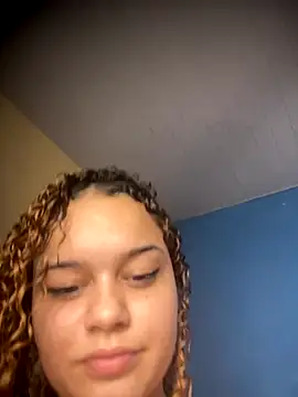 Lolacavalona online show from 1, 10, 2025