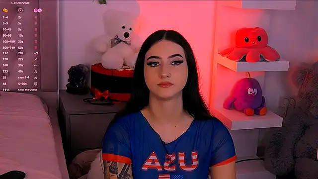 Snapshot of LaylaBrown chatting on 16, 10, 2025 LaylaBrown online show from 16, 10, 2025